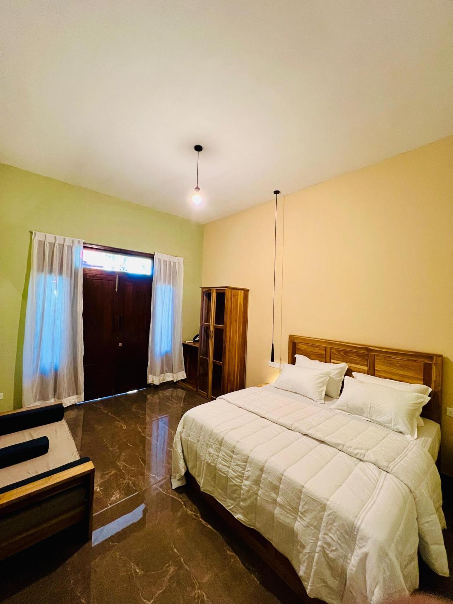 Sound Sleep Resort Vịnh Arugam Ngoại thất bức ảnh
